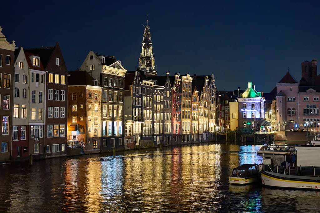 Kênh đào Amsterdam, Hà Lan